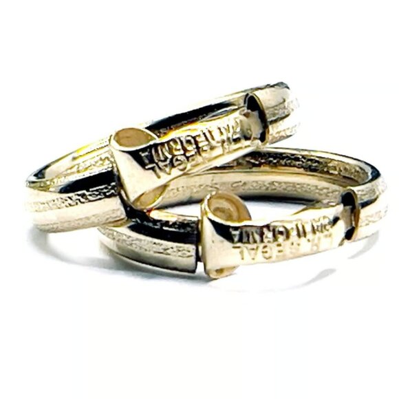 Vintage L H Segal CALIFORNIA Gold Tone Textured Band Hoop Clip-on Earrings - Picture 4 of 6